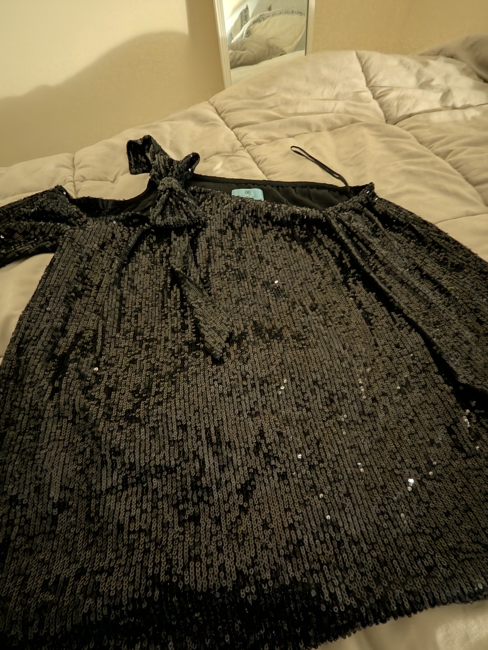 Cute Black Cece Top In Black With Cute Bow Detail